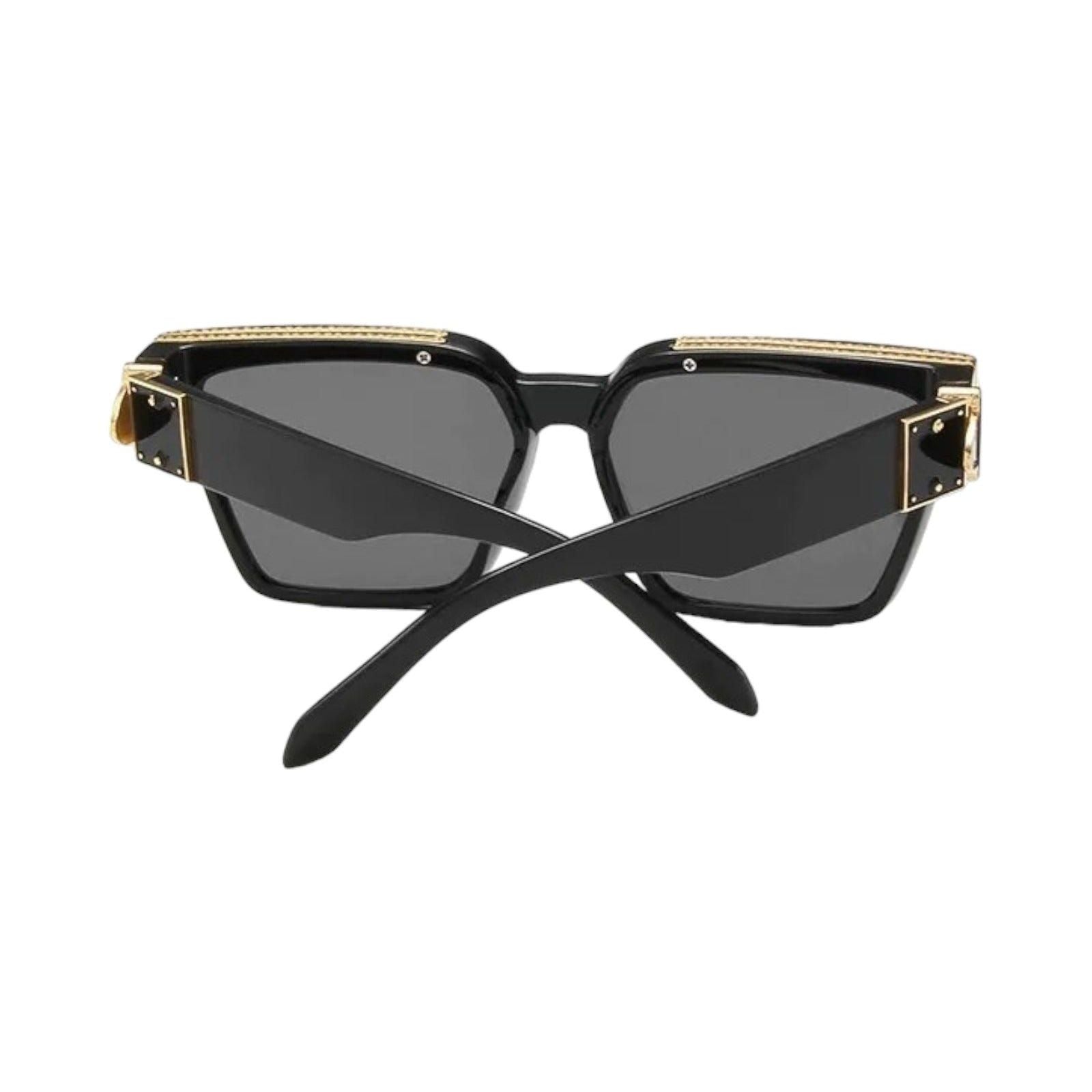 Mens Bold Lens Sunglasses for Stylish Summer Statements-14