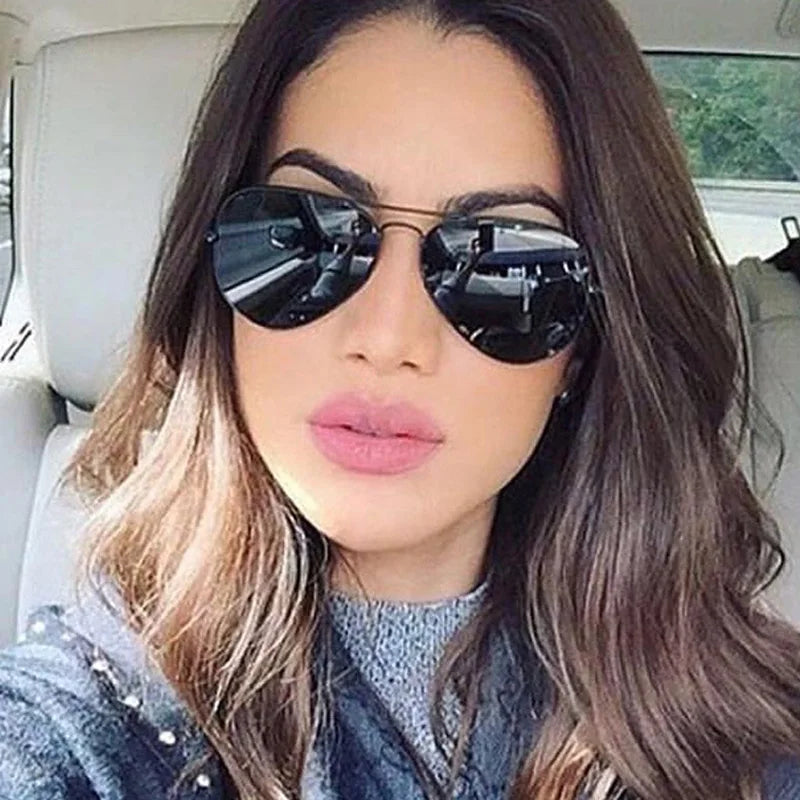 Polarized Aviator Sunglasses with UV Protection for Stylish Eye Safety-10