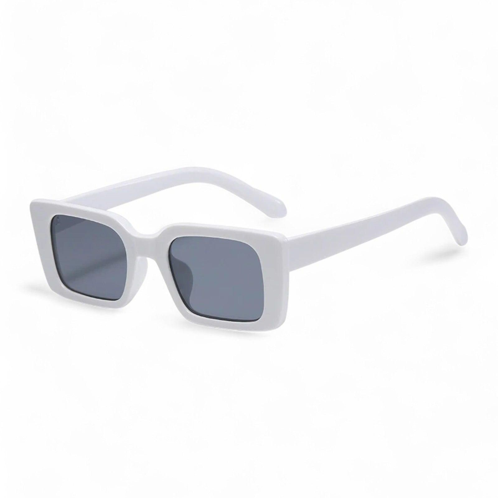 Reflective Womens Sunglasses for Stylish Beach Days-8