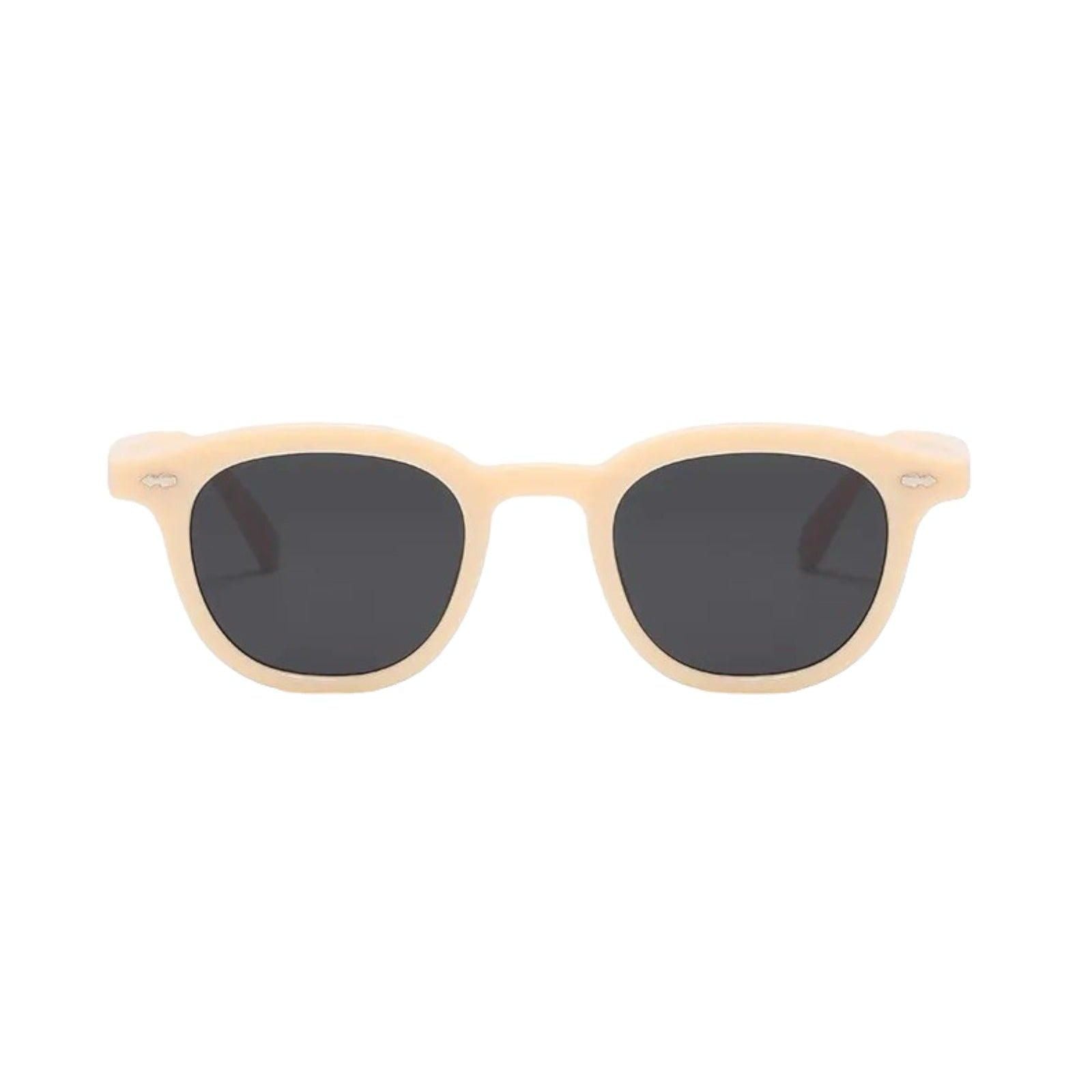 Mens Classic Black Frame Sunglasses  Luxurious Style  Timeless Appeal-14