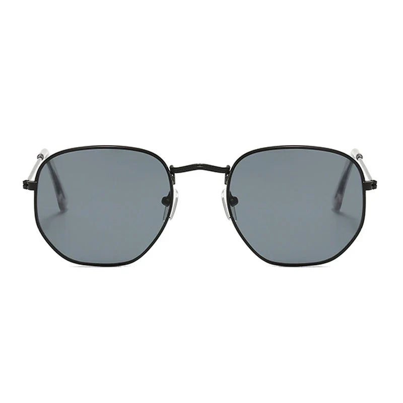 Stylish Boston Sunglasses for Trendy Summer Looks-6