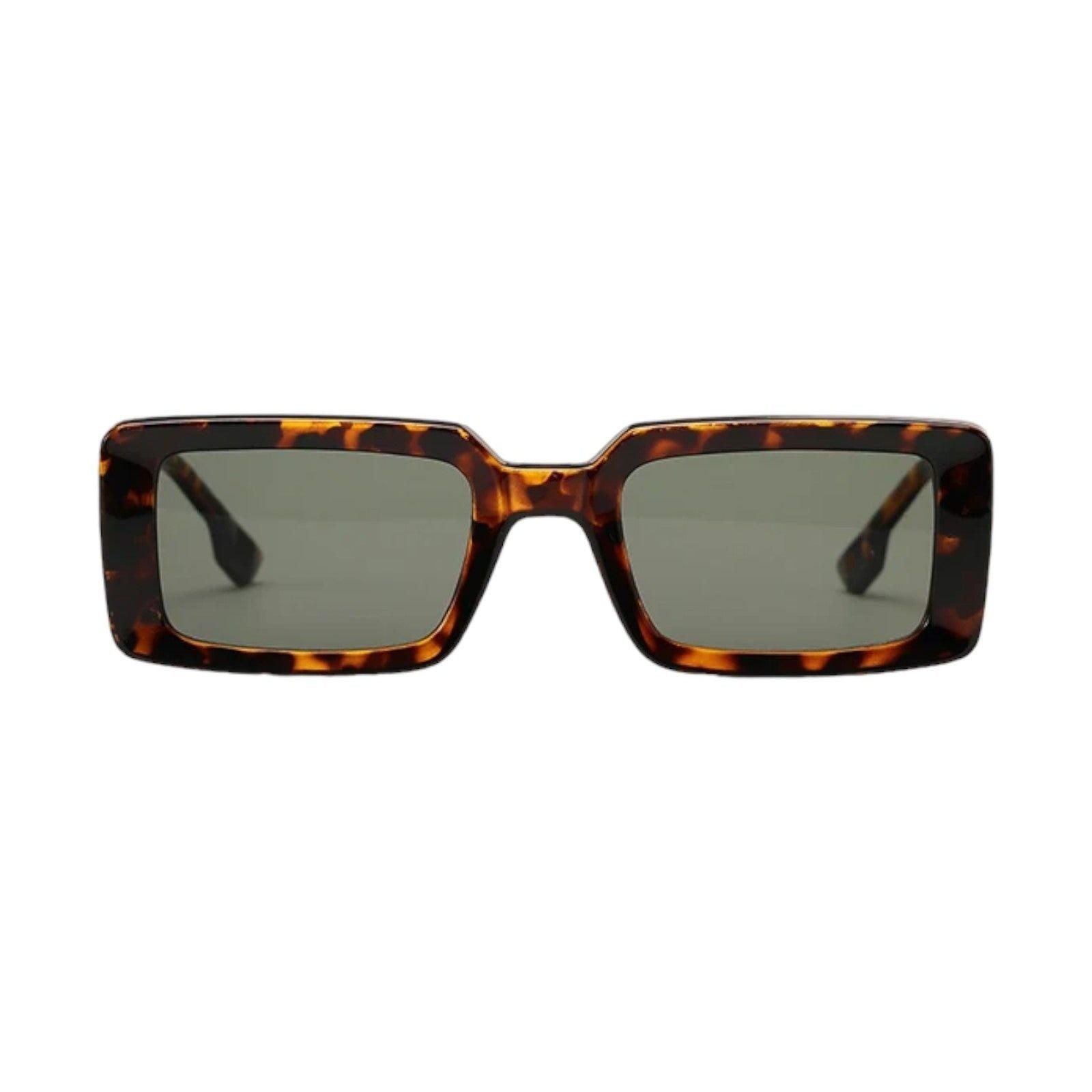Cat-Eye Womens Sunglasses with Gradient Lenses - Modern Fashion Accessory-4
