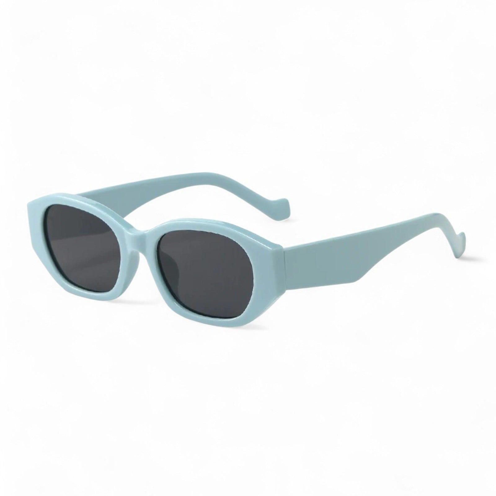 Trendy Oversized Womens Sunglasses for Stylish Summer Adventures-9