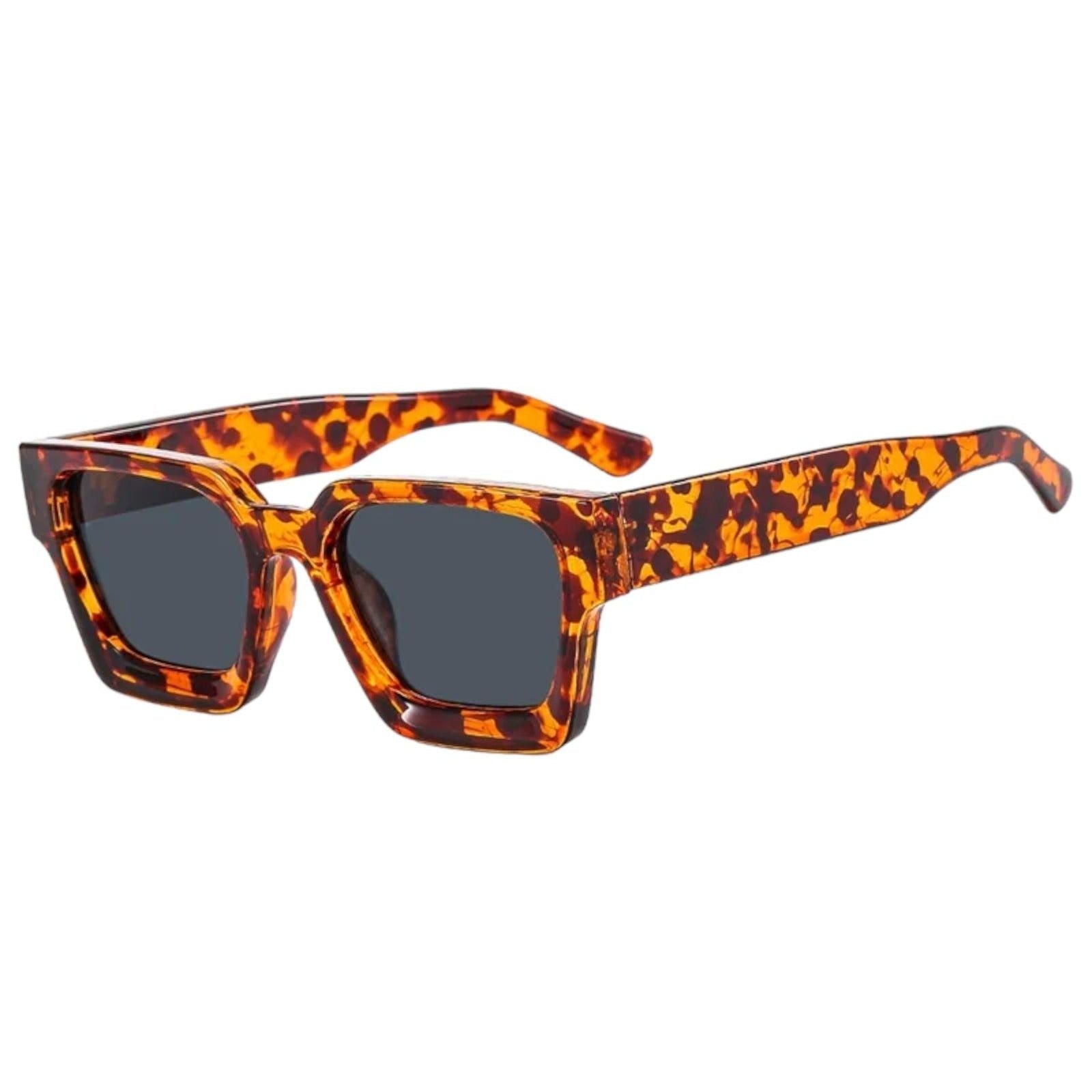 Lightweight Mens Sunglasses for All-Day Comfort and Style-4