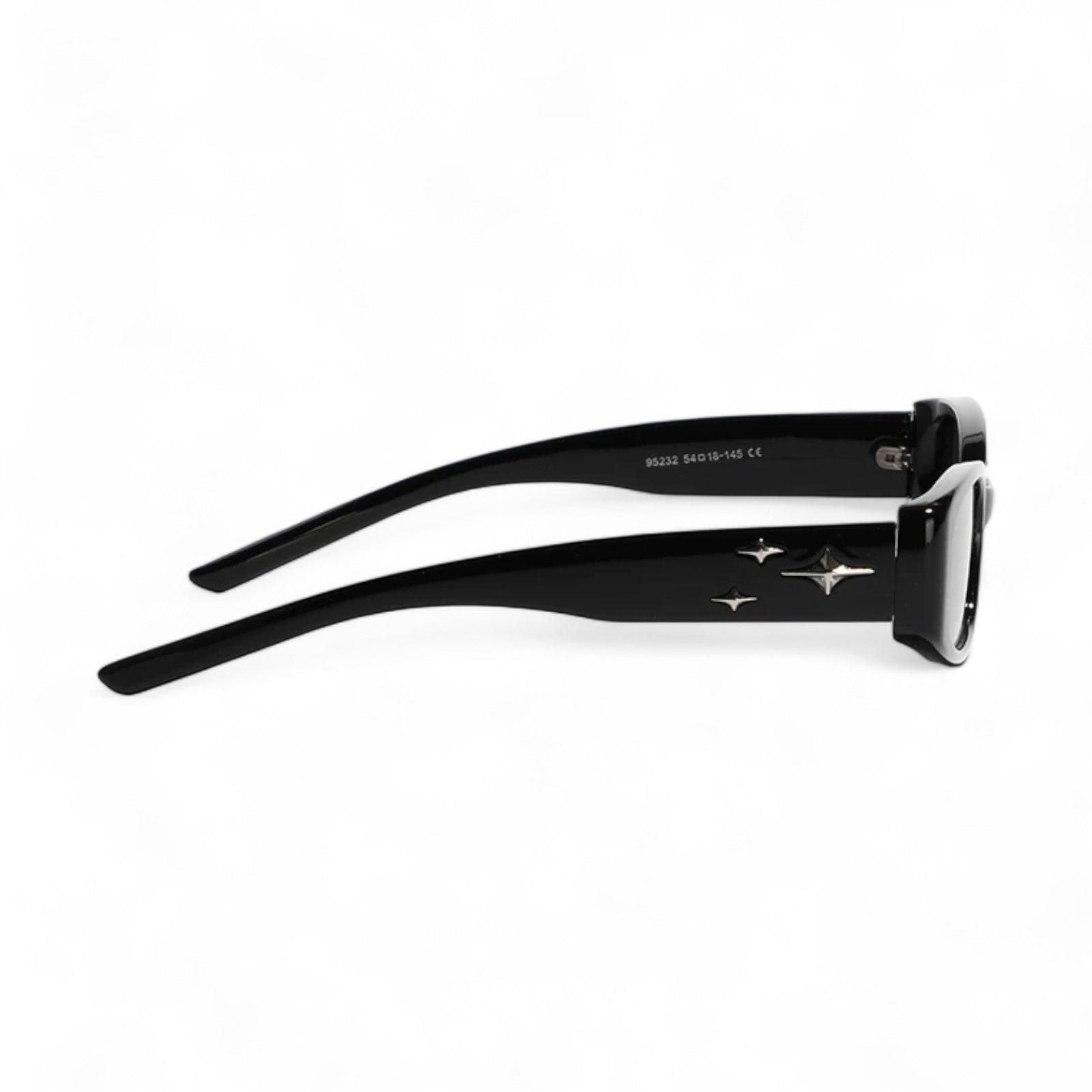 Bold Frame Sunglasses for a Unique and Stylish Look-7