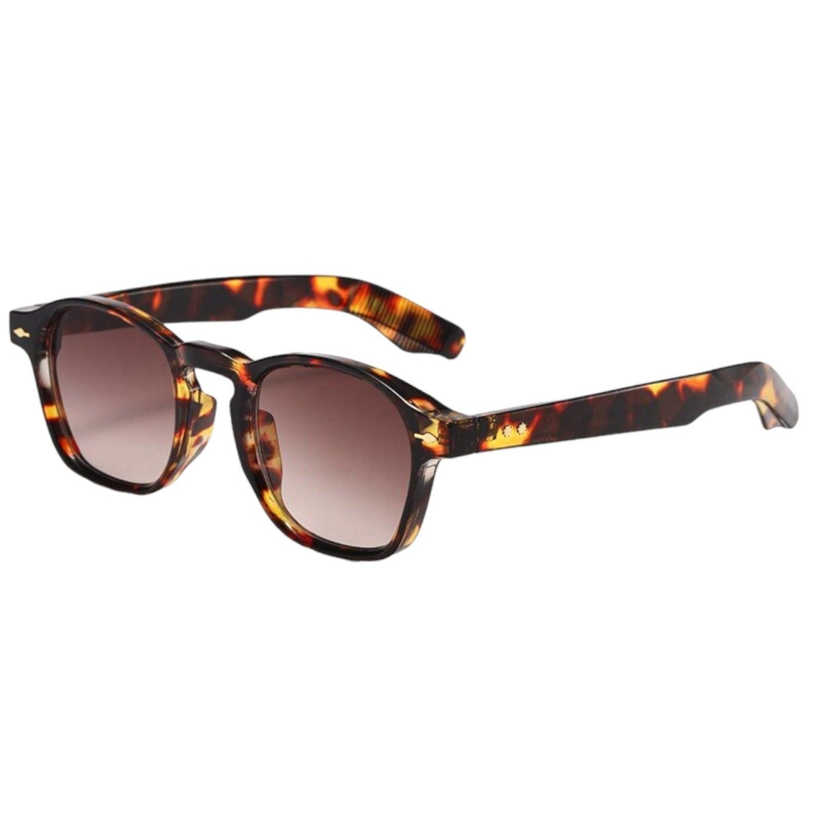 Mens Iconic Sunglasses  Stylish  Durable Design for Everyday Wear-11