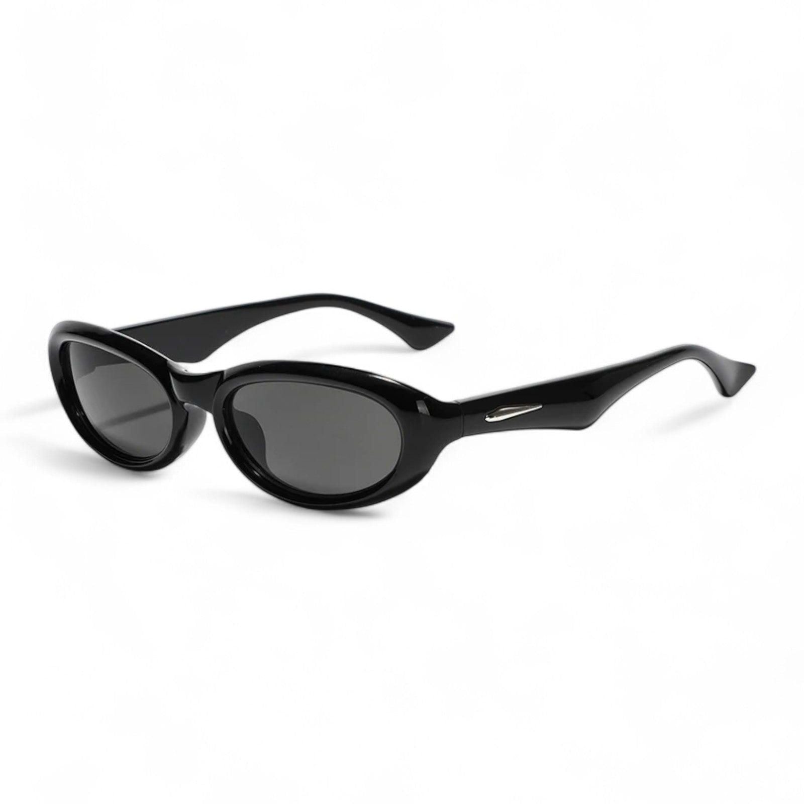 Retro Mens Sunglasses with Classic Black Frame and Timeless Style-4