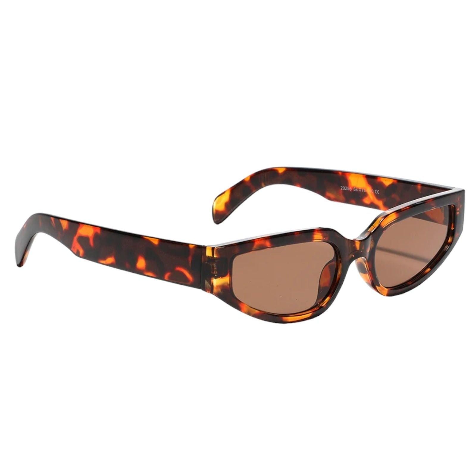 Trendy Womens Sunglasses for Stylish Beach and Vacation Looks-7