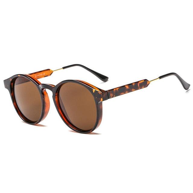 Mens Casual Sunglasses with Timeless Design and Versatile Appeal-4