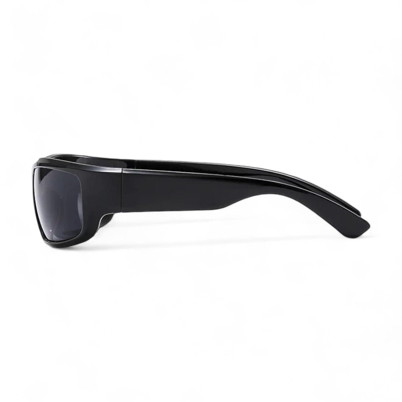 Bold High-Fashion Eyeglasses for Eye-Catching Style-11