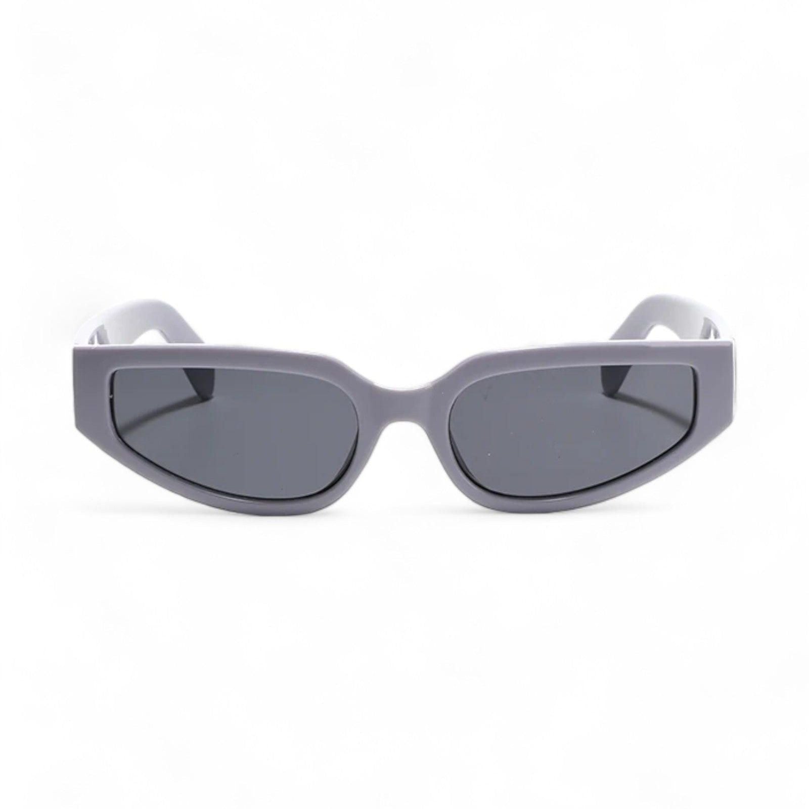 Chic Summer Sunglasses for Stylish Outfits and Sun Protection-3