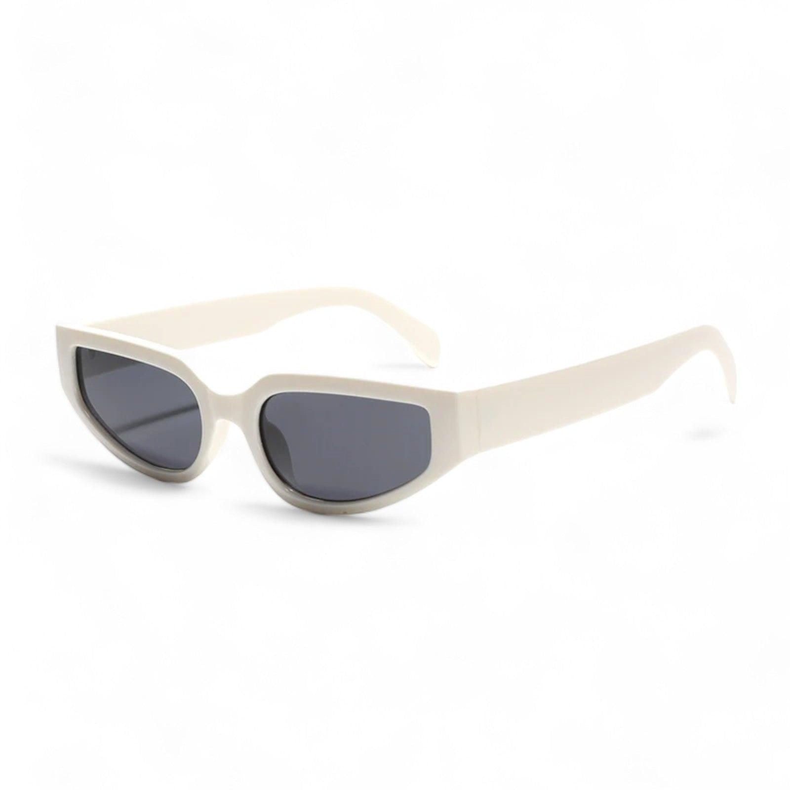 Chic Summer Sunglasses for Stylish Outfits and Sun Protection-10