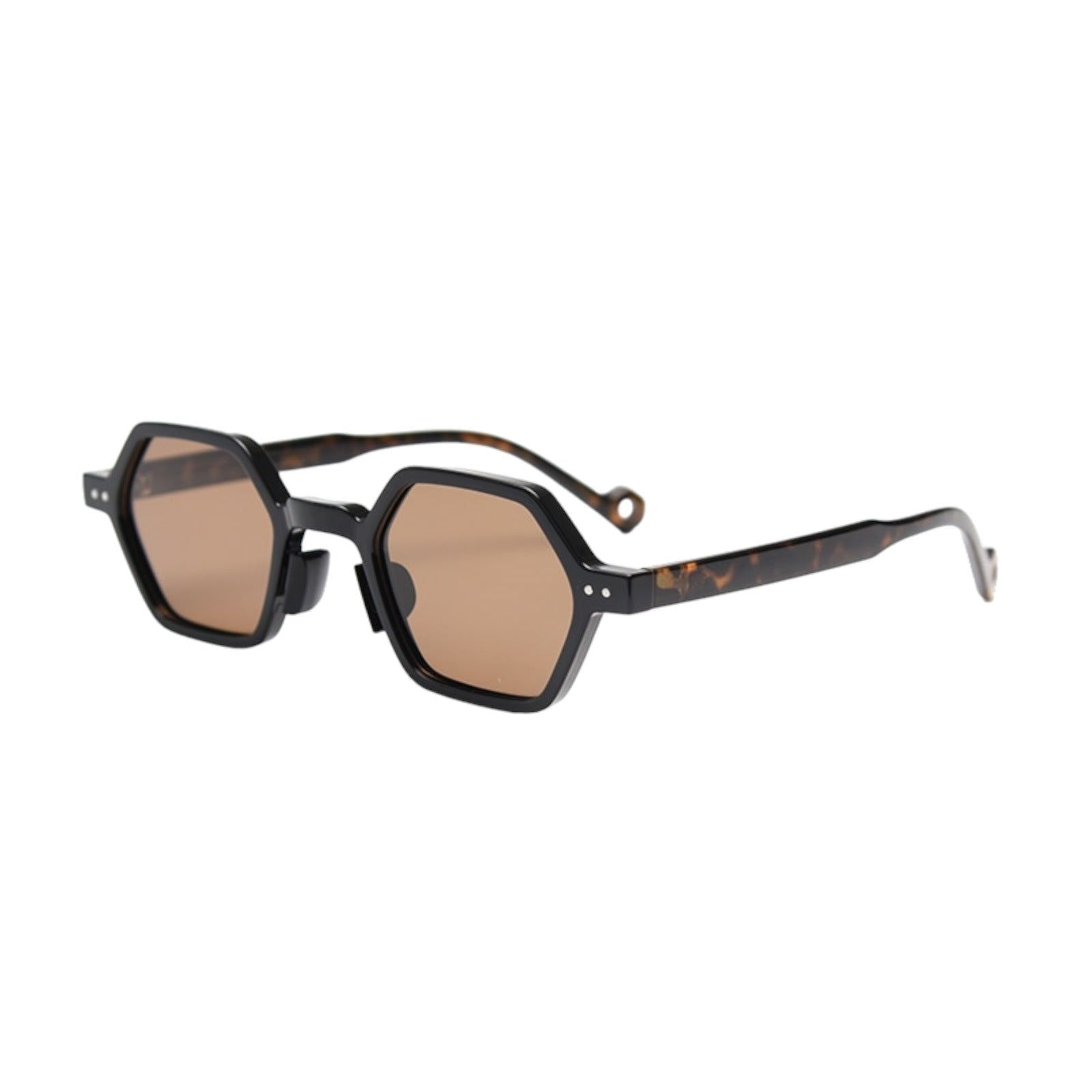 Zenith Classic Everyday Eyewear for Timeless Style and Comfort-1