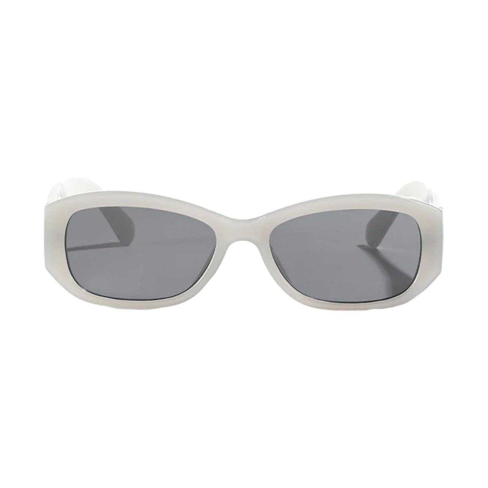 Square Eyeglasses for a Stylish and Professional Look-5