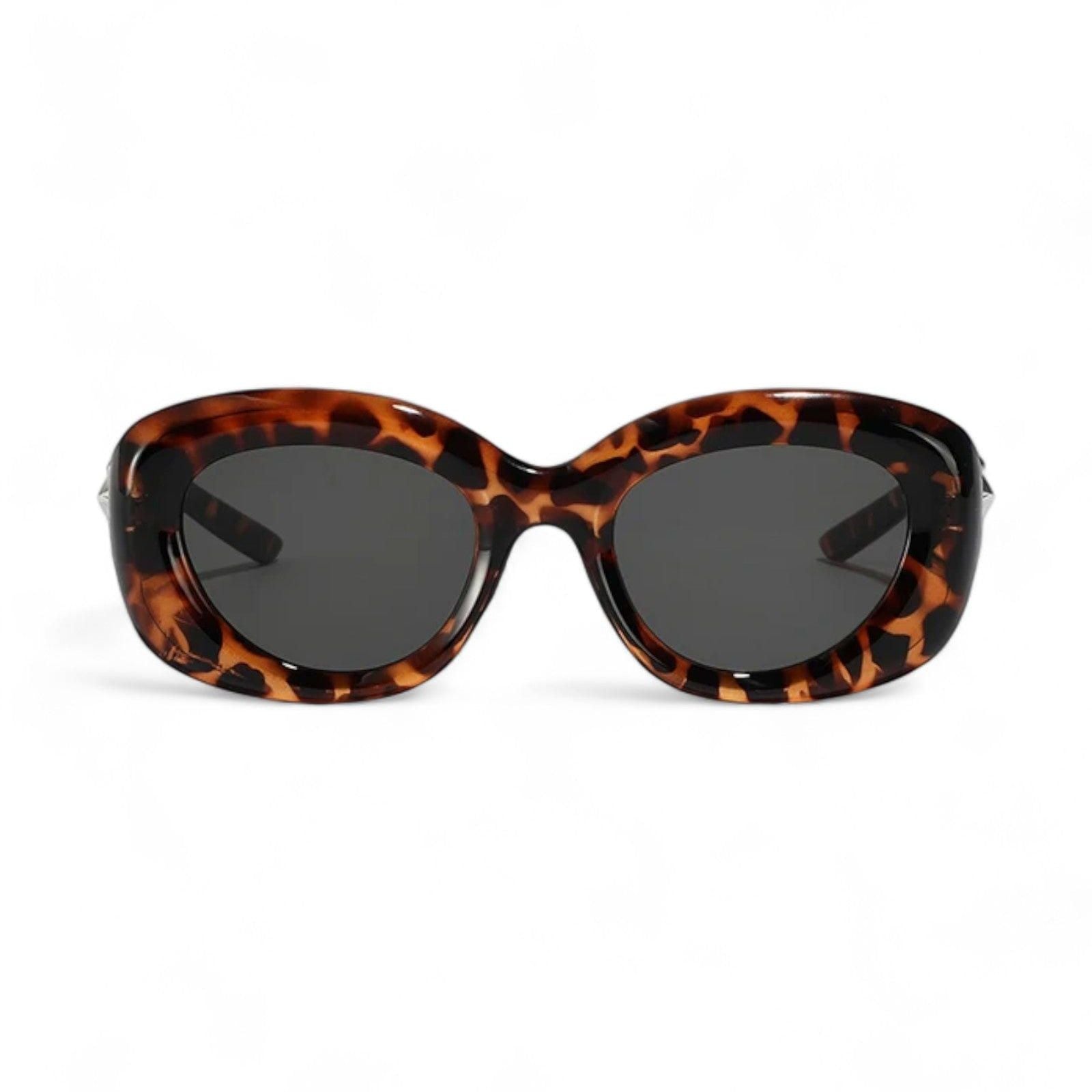 Womens Comfortable Fit Sunglasses for Relaxing Summer Days-3