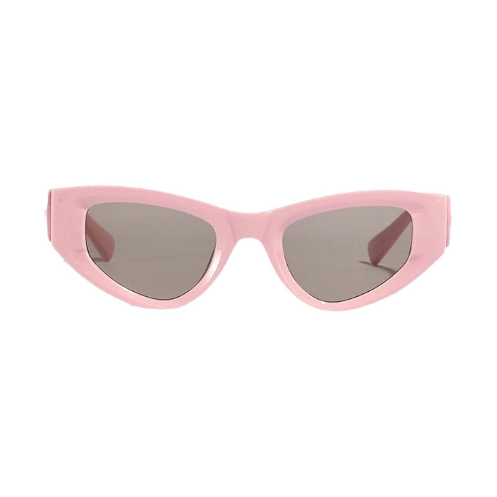 Retro Cat-Eye Sunglasses for Women with Vintage Frame Design-5