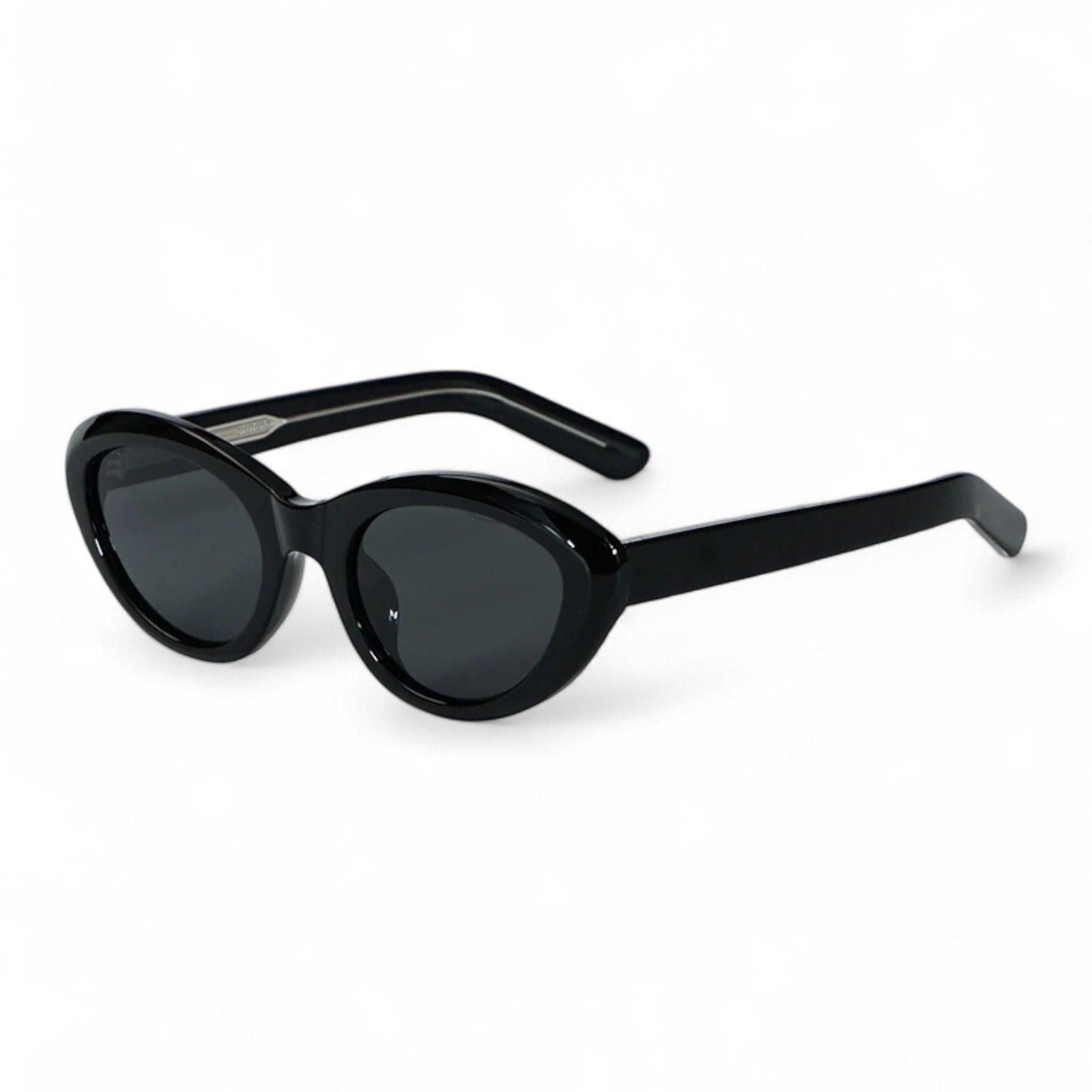 Protective Sunglasses for Comfortable All-Day Outdoor Use-2