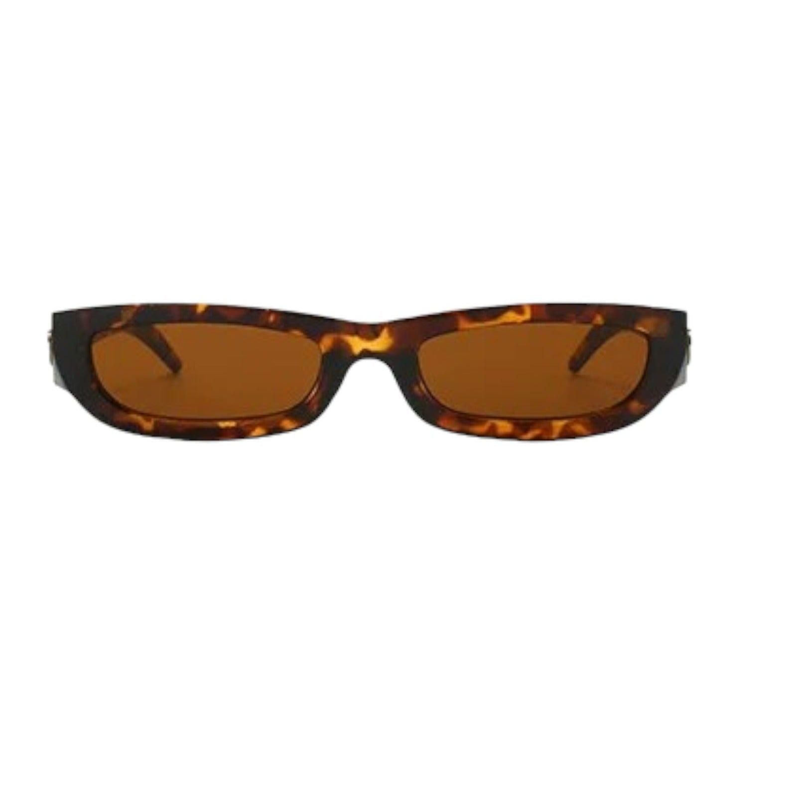 Transparent Minimalist Eyeglasses for Sleek Everyday Style-7