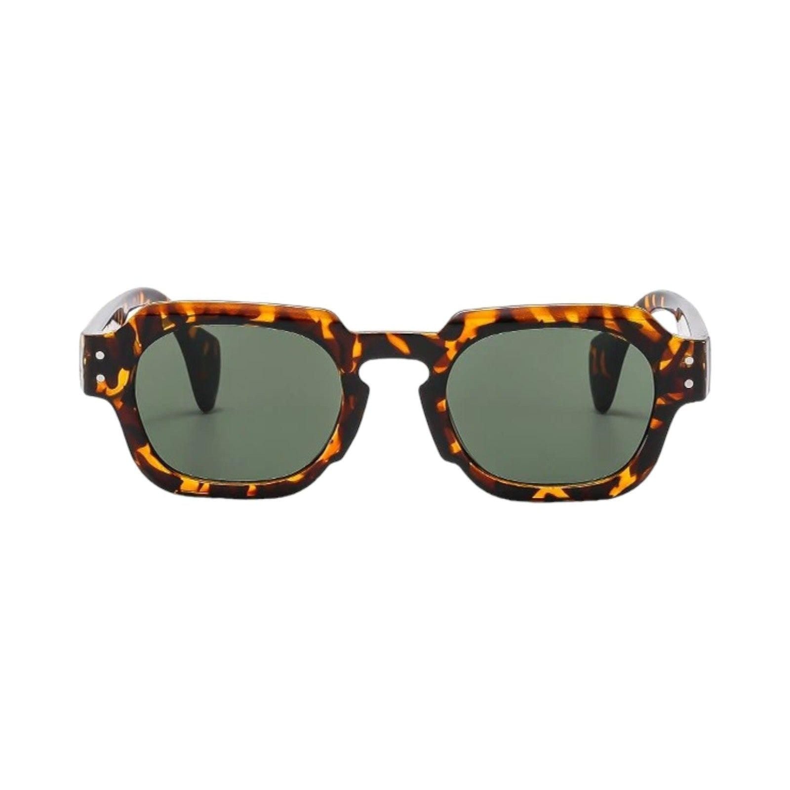 Mens Bold Lens Sunglasses - Stylish and Modern Design for Everyday Wear-4