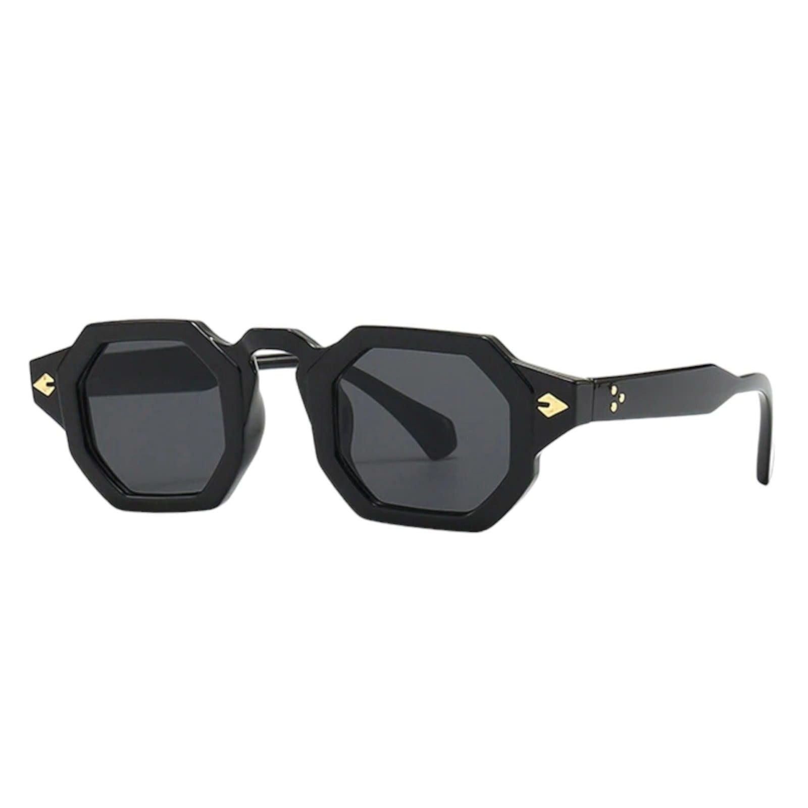 Lightweight Mens Sunglasses for All-Day Comfort and Style-3