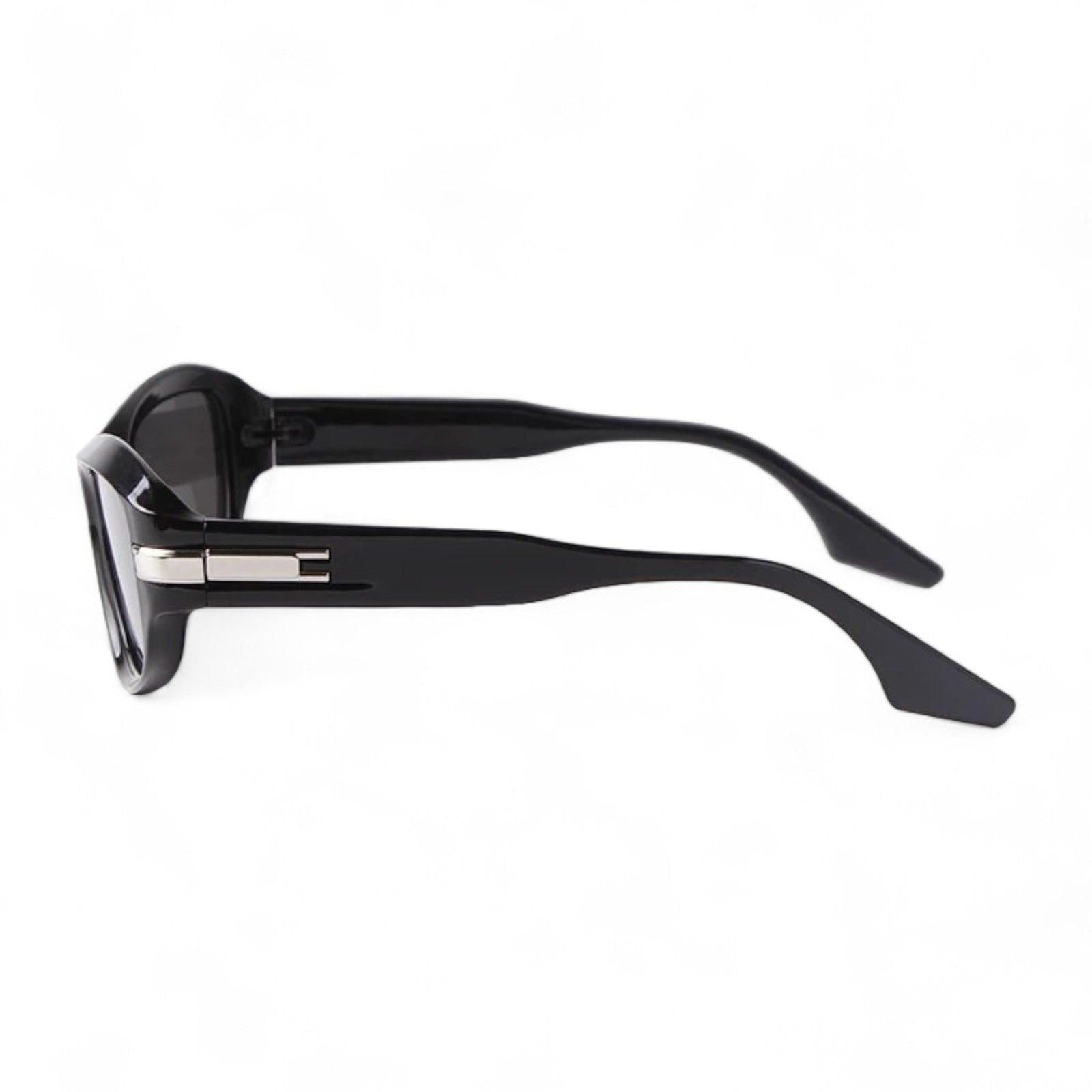 Modern High-End Womens Sunglasses with Sleek Design and UV Protection-7