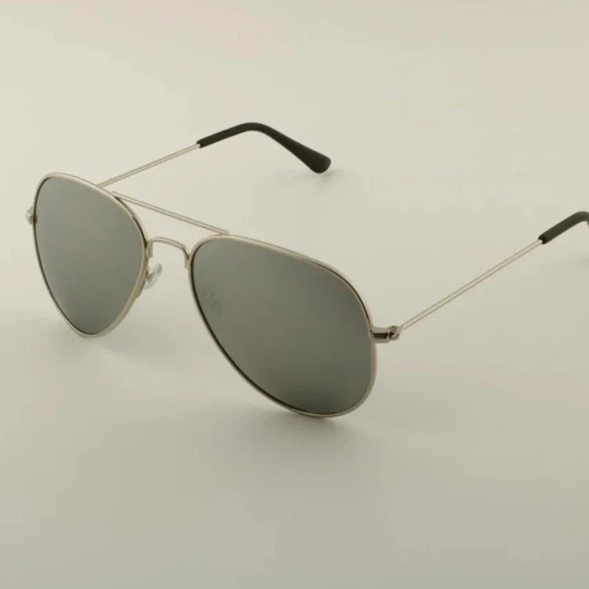 Polarized Aviator Sunglasses with UV Protection for Stylish Eye Safety-6