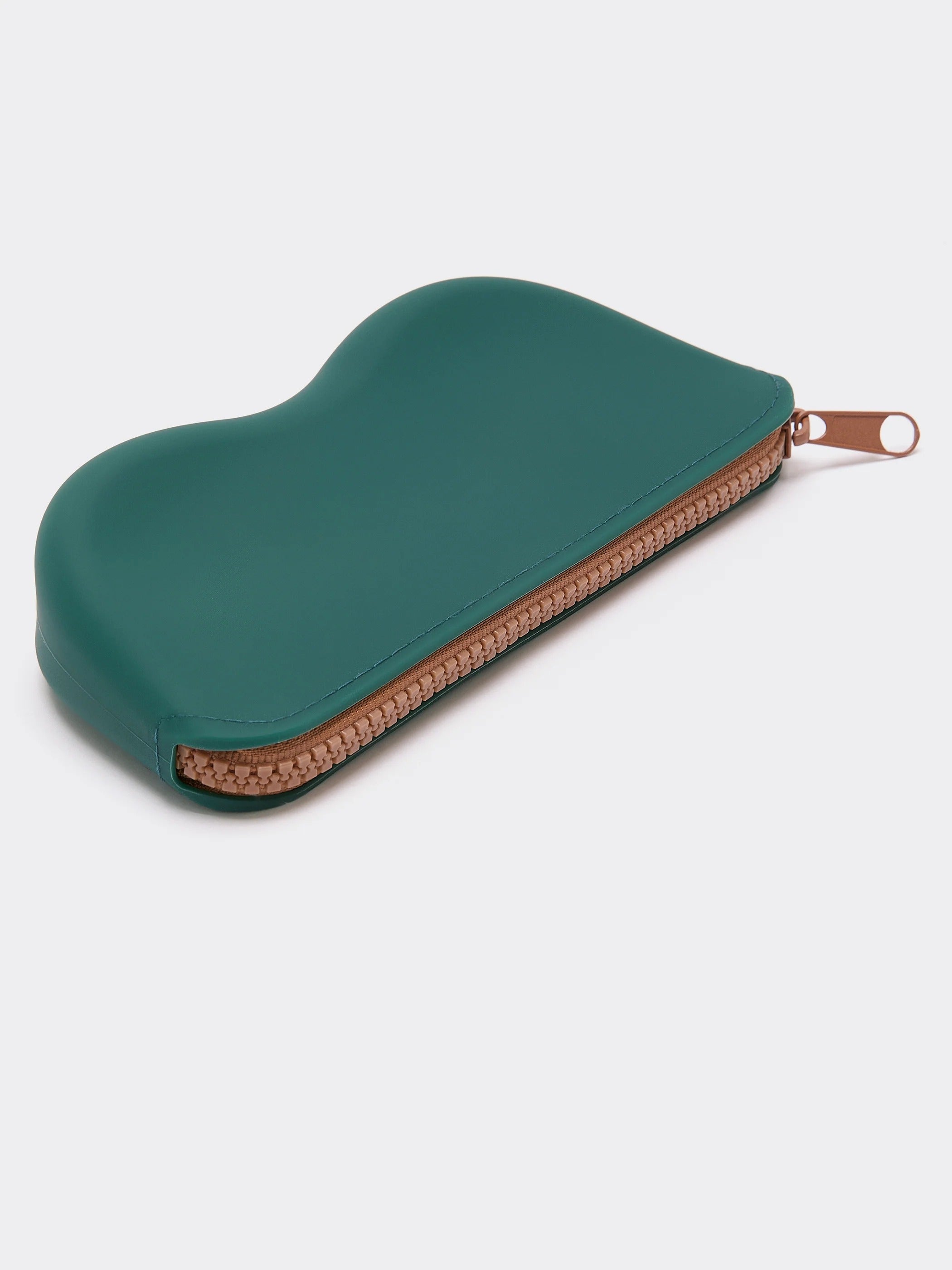 cosmetic storage pouch