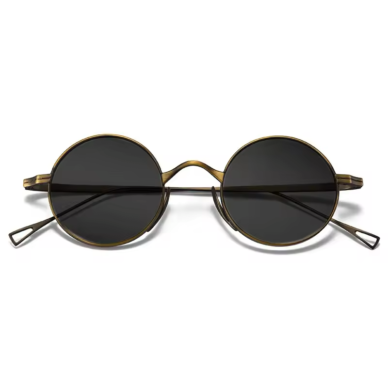 Black & Silver Round Sunglasses – Oversized Mirror