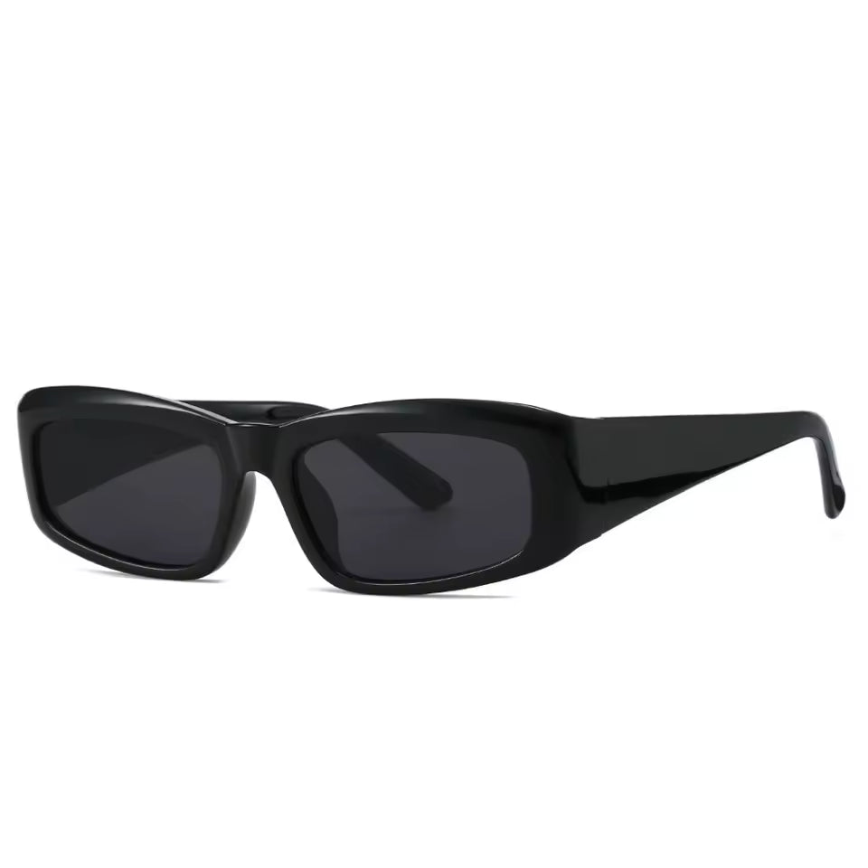 Trendy women's statement sunglasses lightweight frames contemporary street fashion style