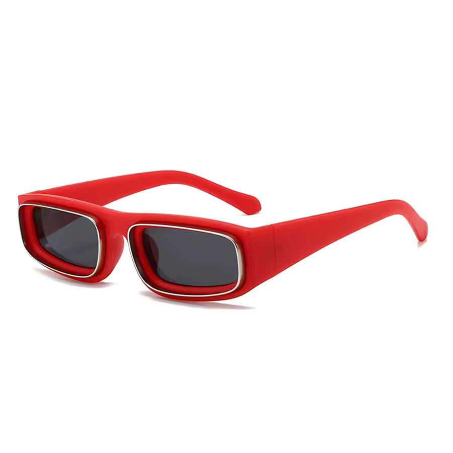 Lightweight polycarbonate women's sunglasses for beach camping and sunny outdoor activities