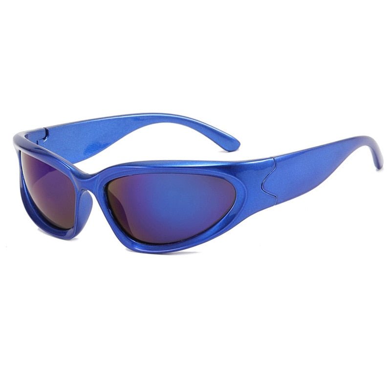 Meta Bold UV Protection Sunglasses for a Stylish Daring Look-14