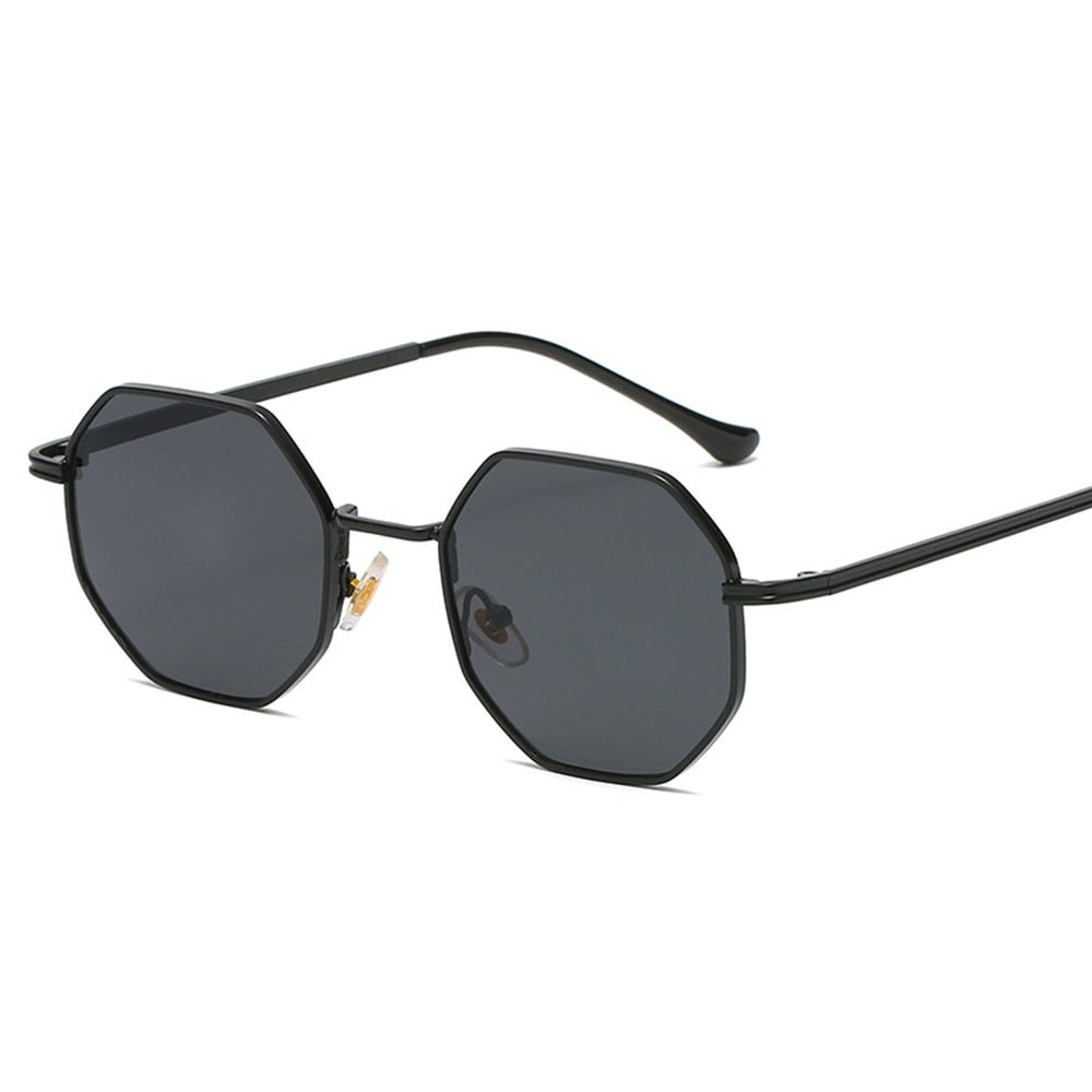 Modern UV Protection Sunglasses for Ultimate Style and Comfort-6