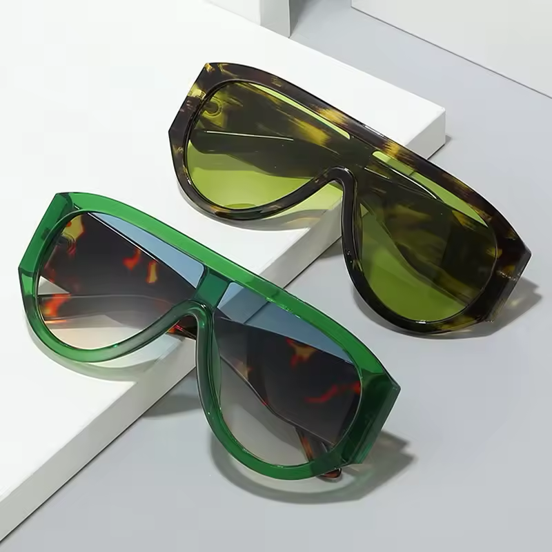Oversized Pilot Sunglasses with Gradient Lenses UV400-7