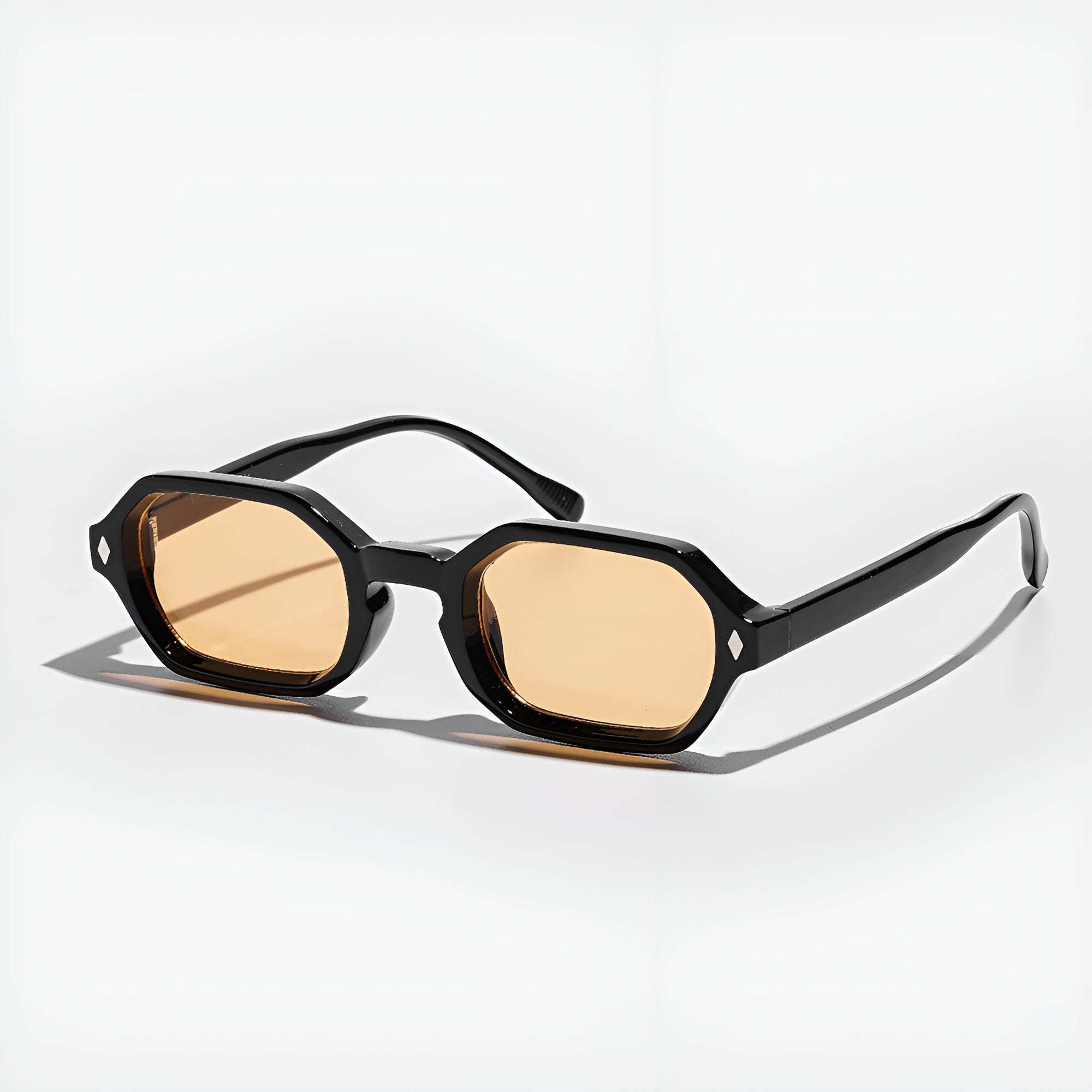 stylish mens sunglasses for driving and outdoor